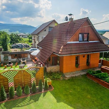 Privat Na Chalupe Partizanska Lupca 649 Villa Luaran gambar