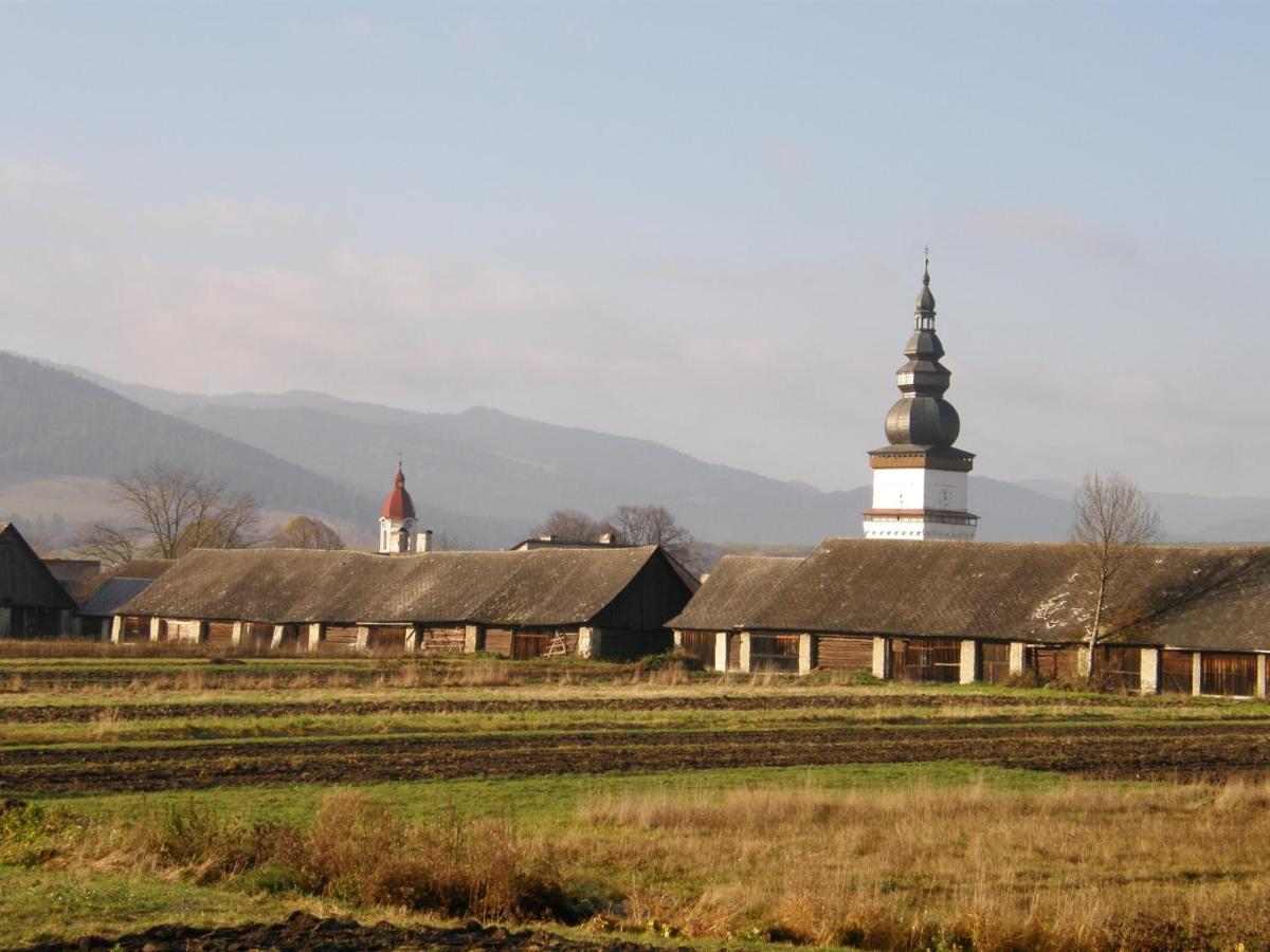 Privat Na Chalupe Partizanska Lupca 649 Villa Luaran gambar